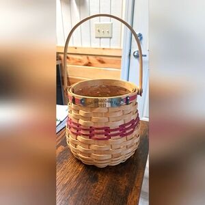 Gorgeous AMERICAN TRADITIONS Signed Basket #193 162nd Fairfield Co. Fair USA